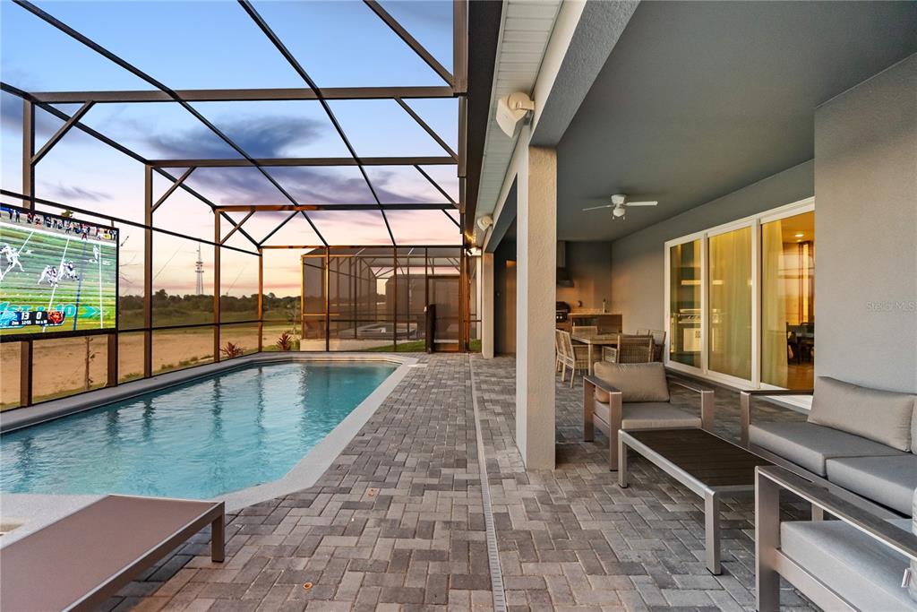 16000 SANDY CLIFFS DRIVE
