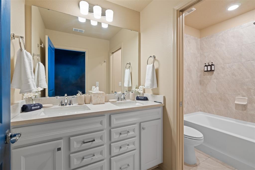 16016 SANDY CLIFFS DRIVE