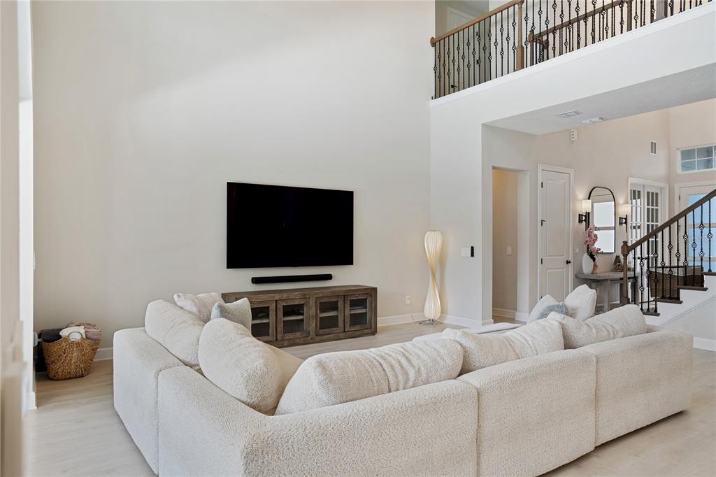 10175 BROCKSPORT CIRCLE