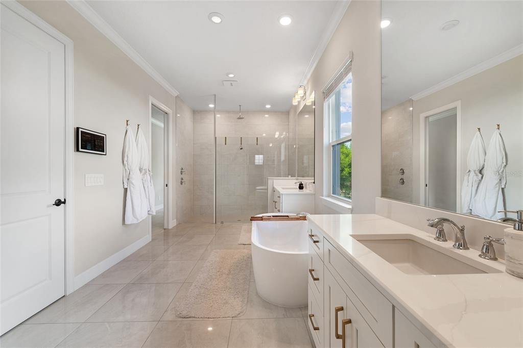 10175 BROCKSPORT CIRCLE