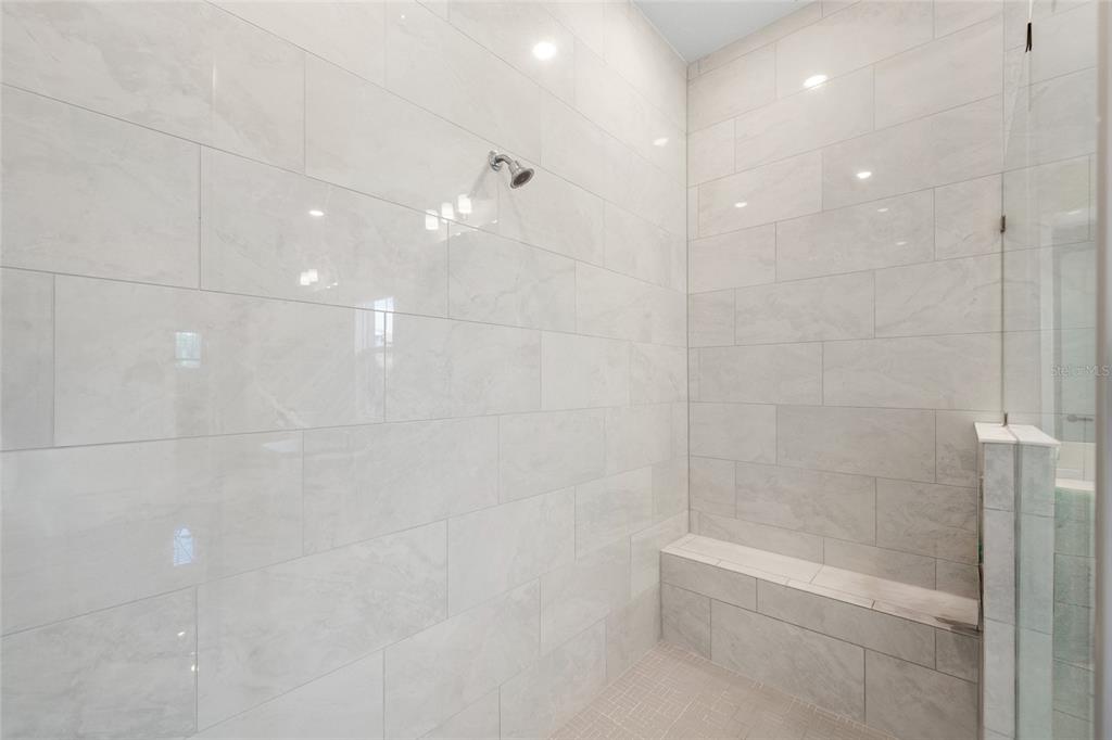 10175 BROCKSPORT CIRCLE