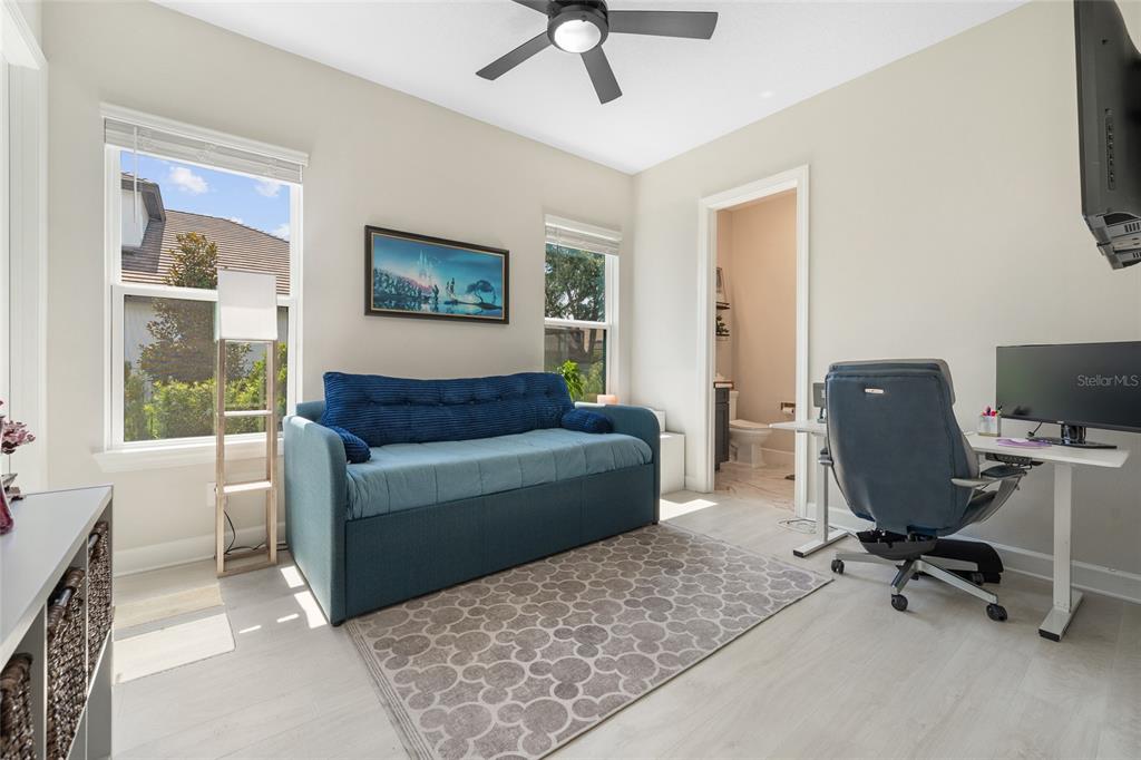 10175 BROCKSPORT CIRCLE