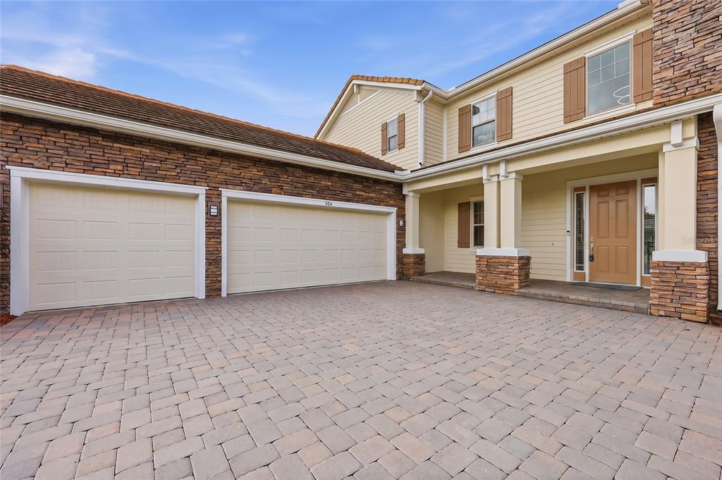 504 CINDER POINT