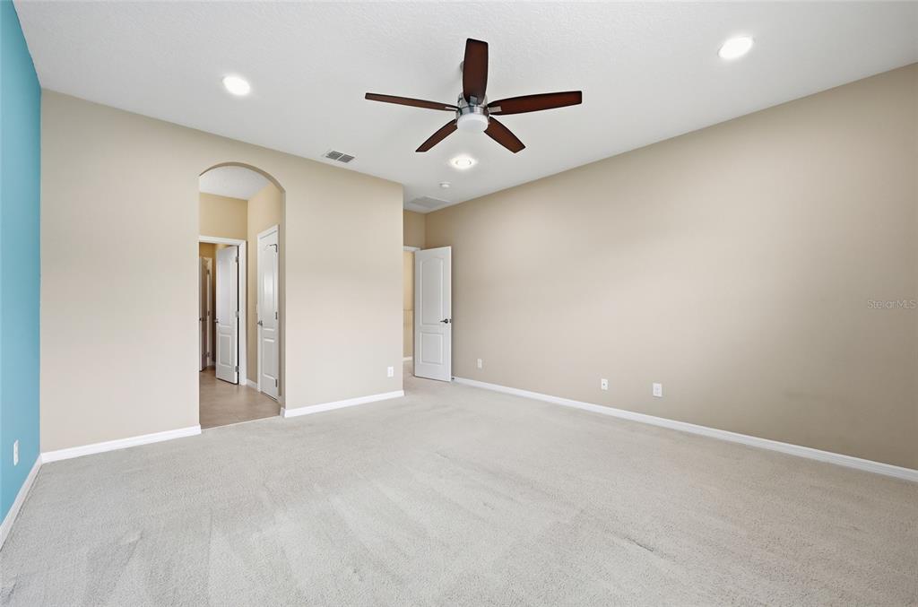 504 CINDER POINT
