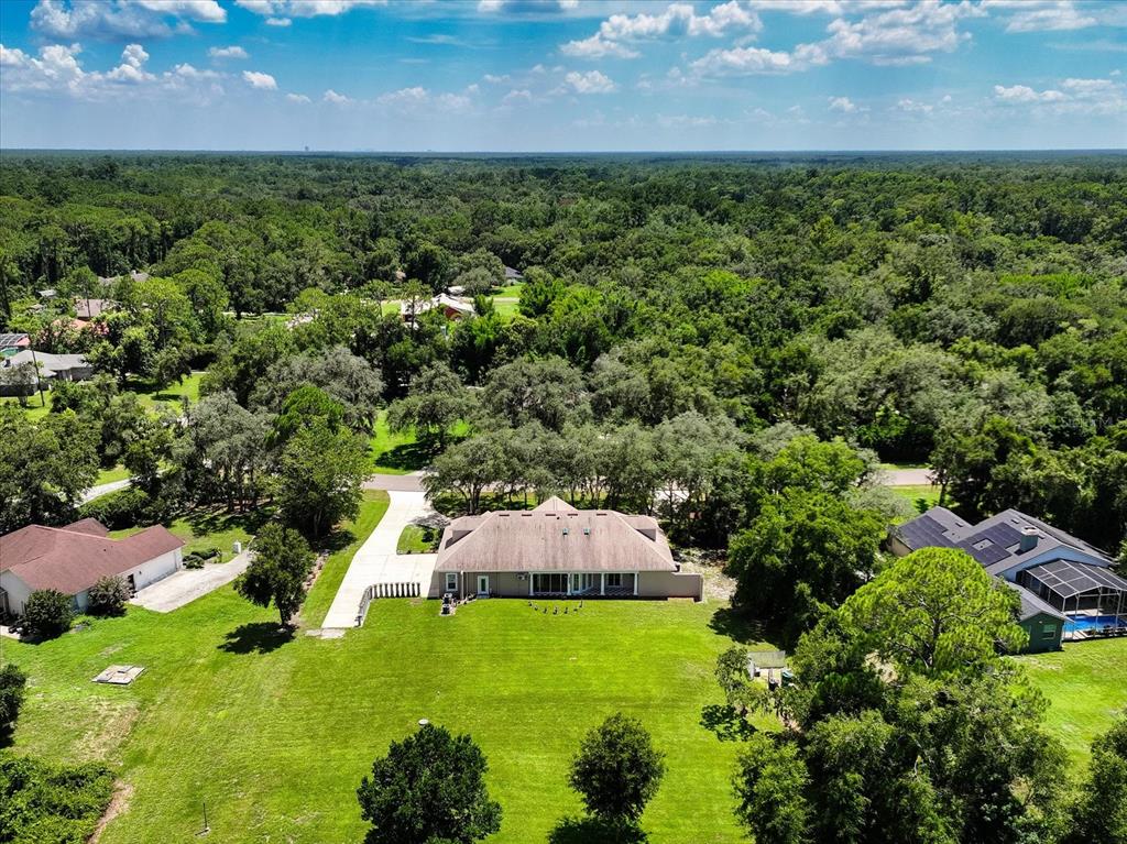 180 RIVER OAKS CIRCLE