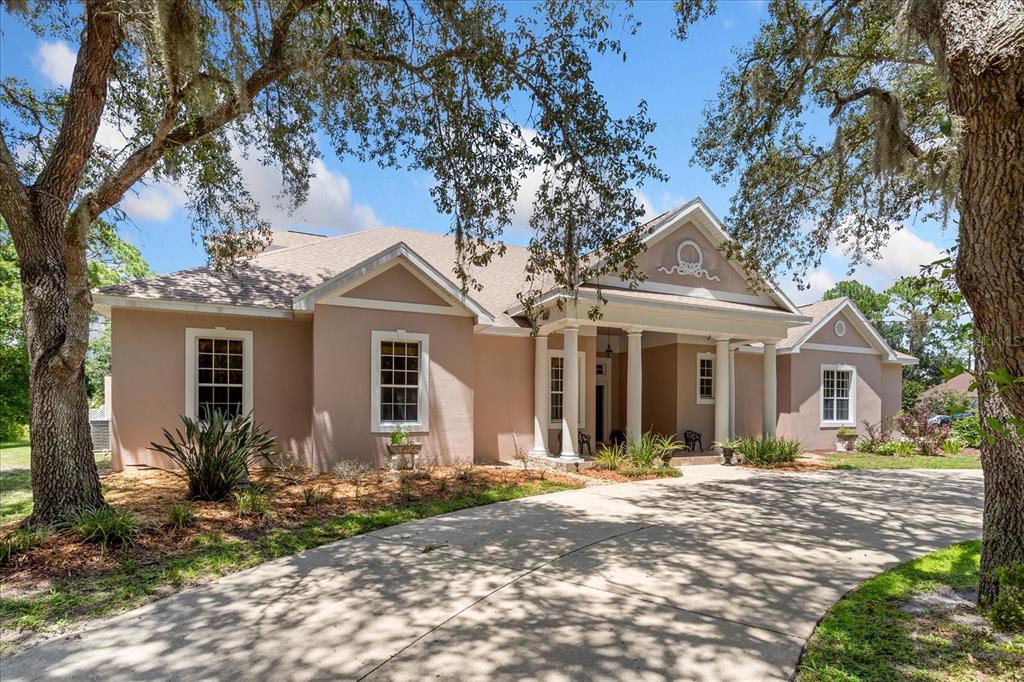 180 RIVER OAKS CIRCLE