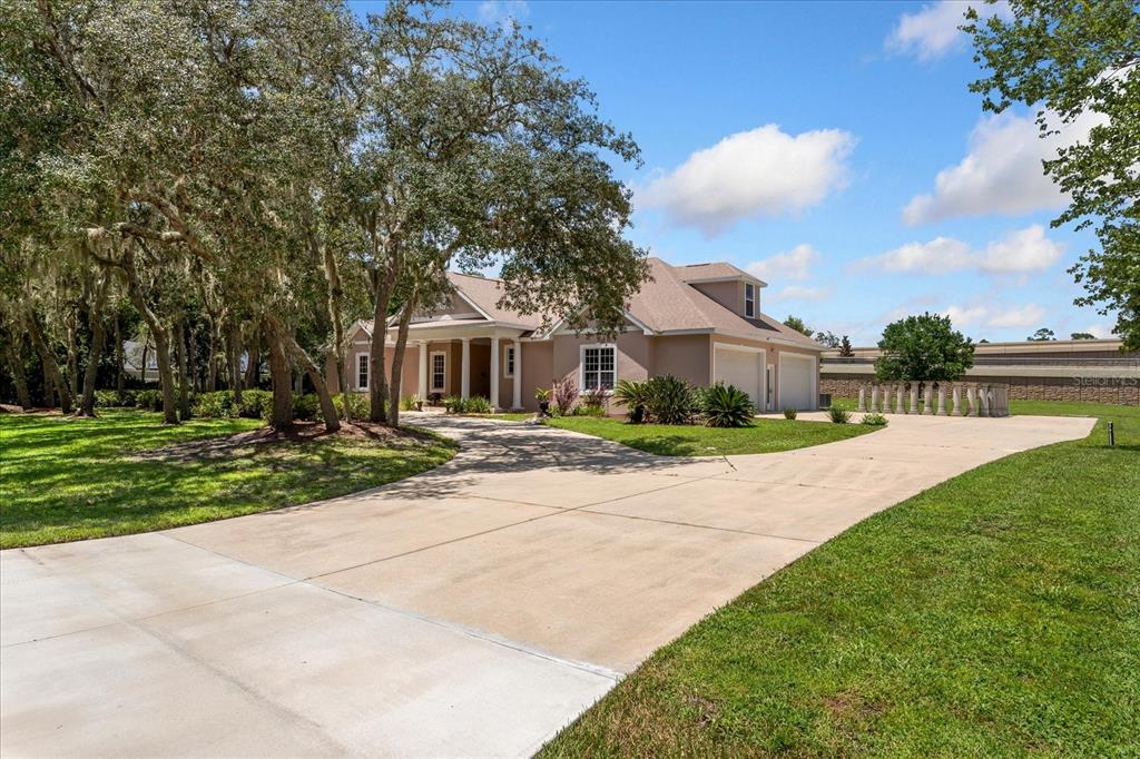 180 RIVER OAKS CIRCLE