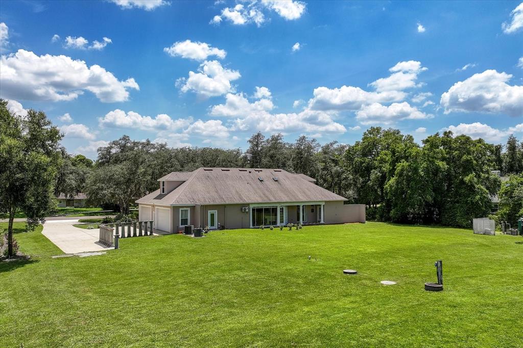 180 RIVER OAKS CIRCLE