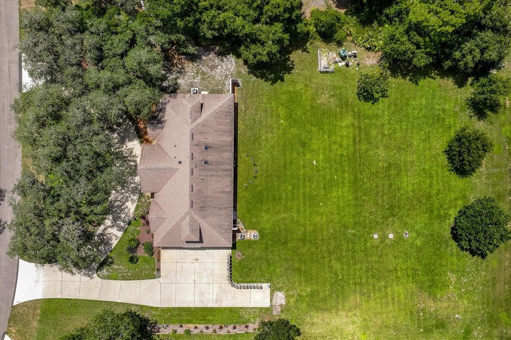 180 RIVER OAKS CIRCLE