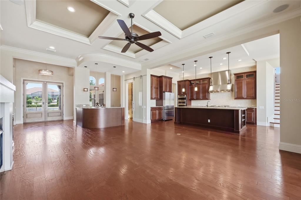 12102 MONTALCINO CIRCLE
