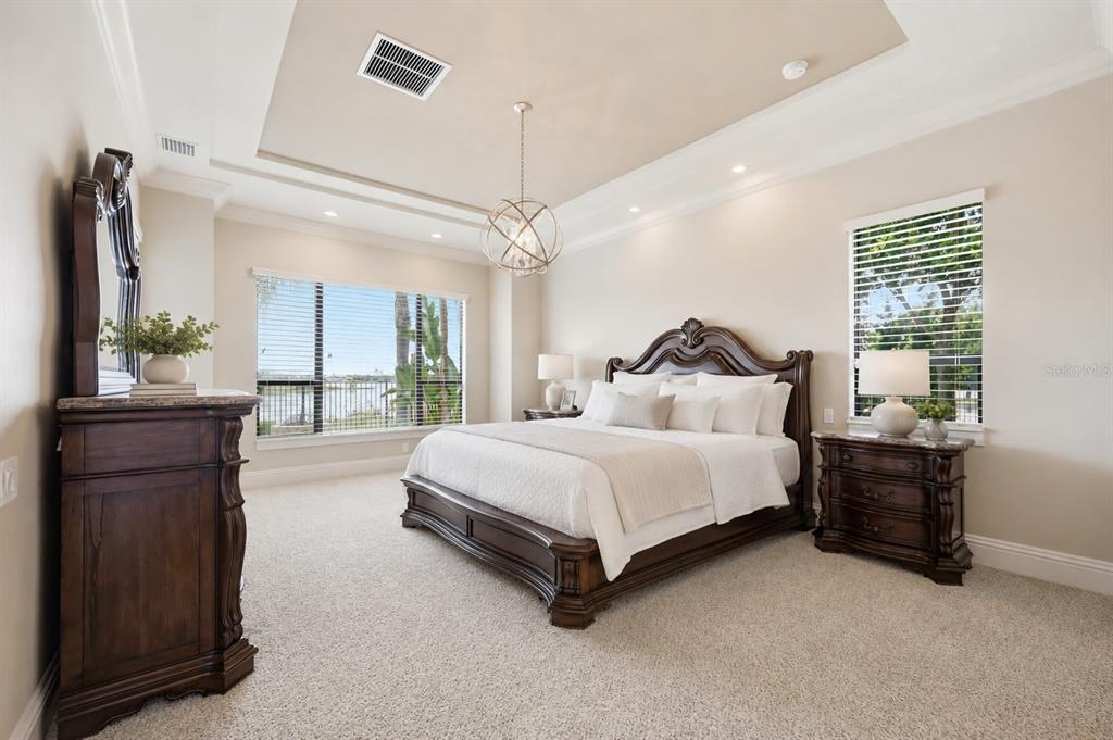 12102 MONTALCINO CIRCLE