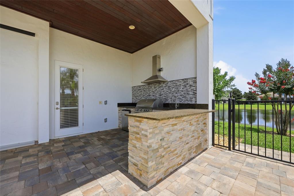 12102 MONTALCINO CIRCLE