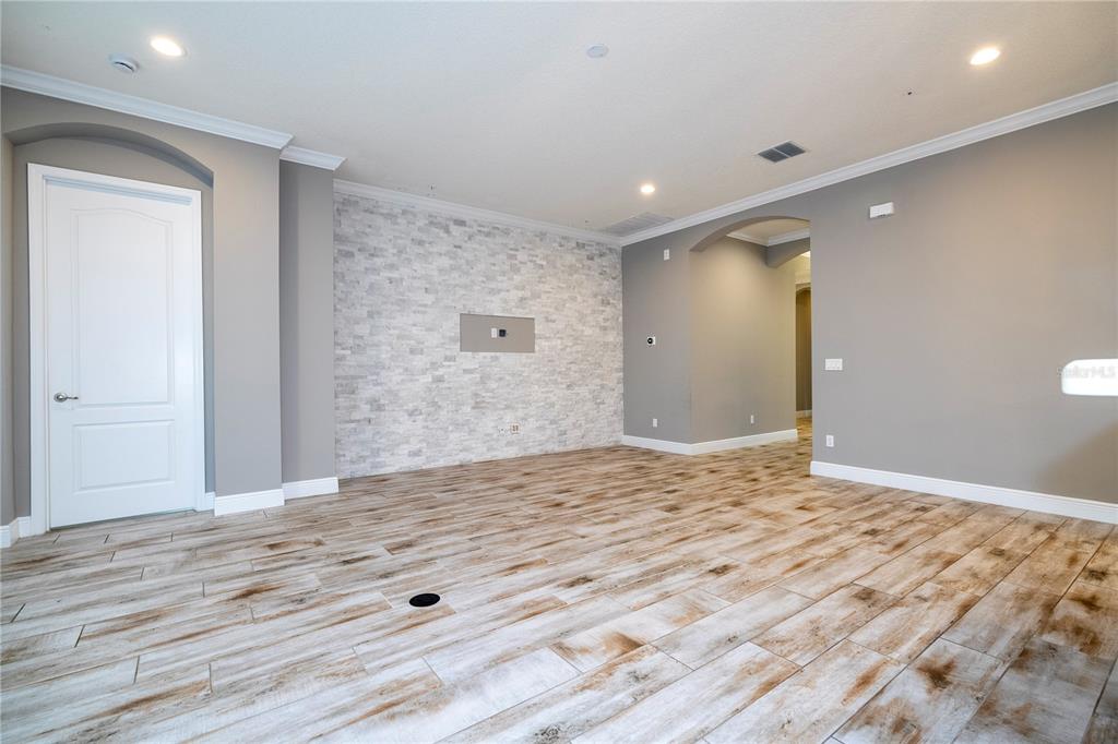 7573 GREEN MOUNTAIN WAY