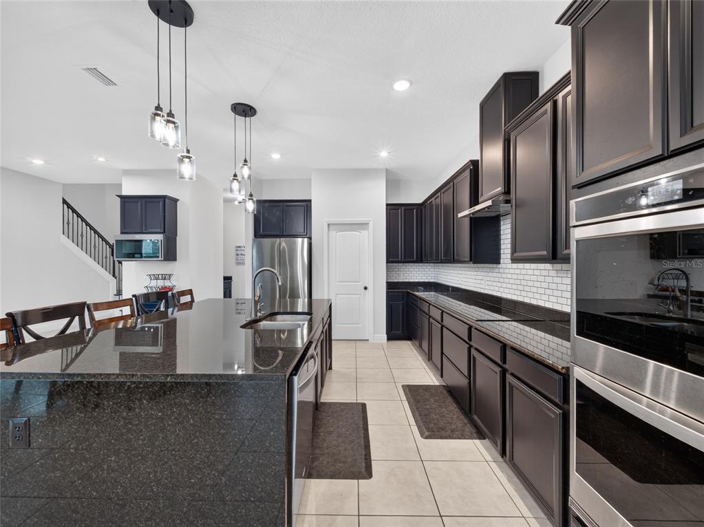 659 RED HAVEN LANE