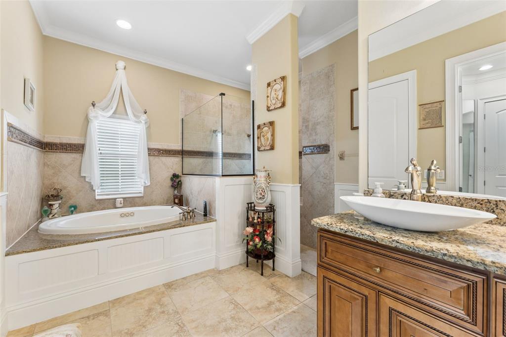 1516 SUNSET POINTE PLACE