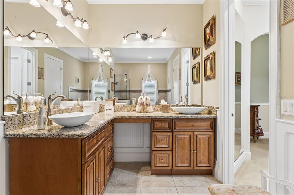 1516 SUNSET POINTE PLACE