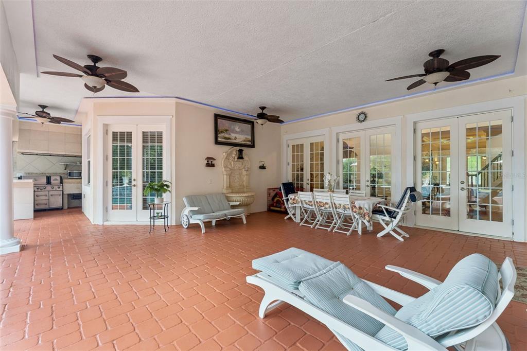 1516 SUNSET POINTE PLACE