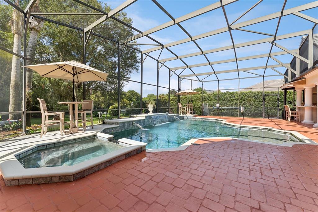 1516 SUNSET POINTE PLACE