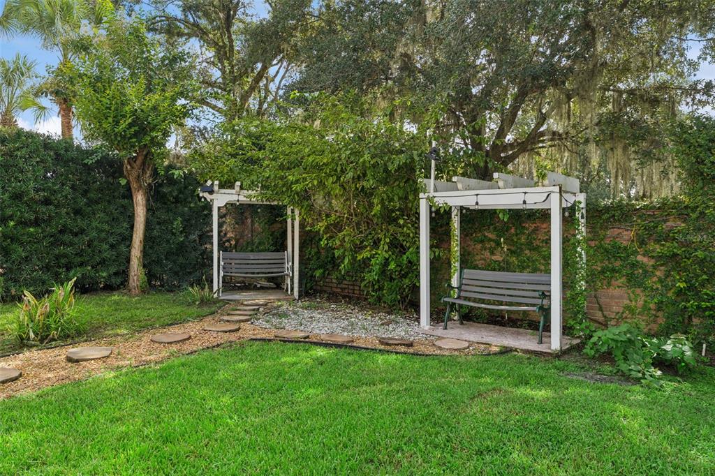 1516 SUNSET POINTE PLACE