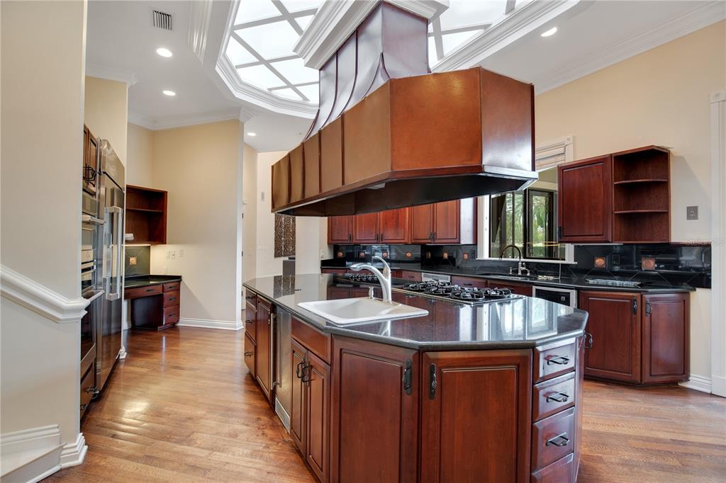 5524 WORSHAM COURT