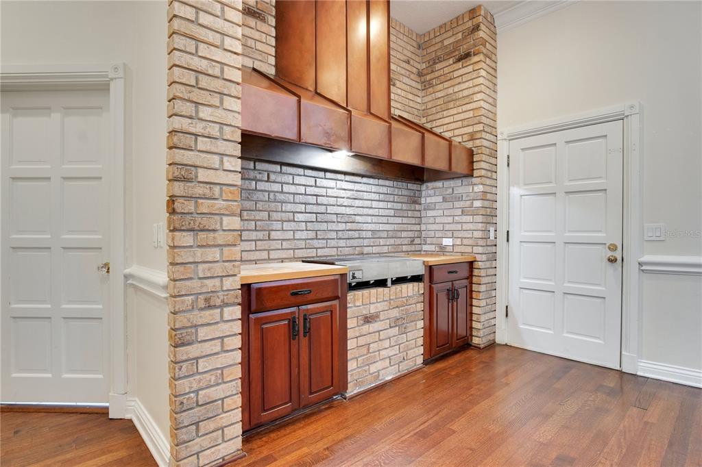 5524 WORSHAM COURT