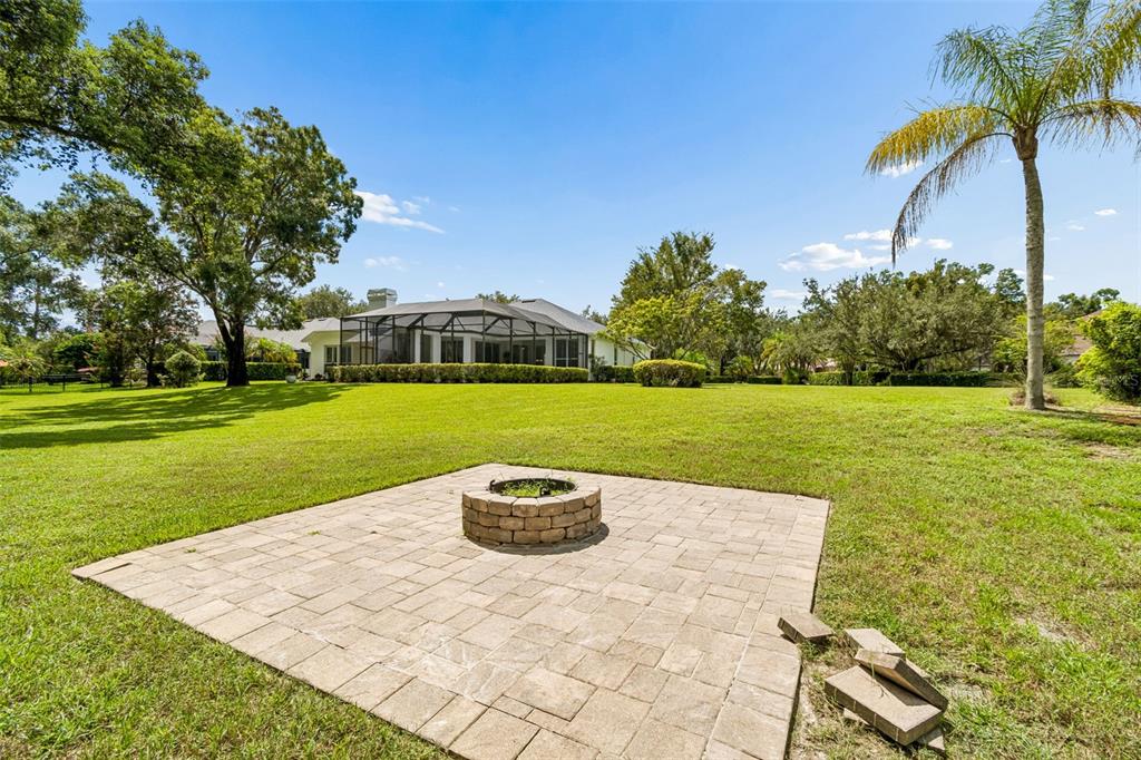 21105 LAKE VIENNA DRIVE