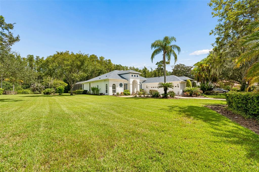 21105 LAKE VIENNA DRIVE