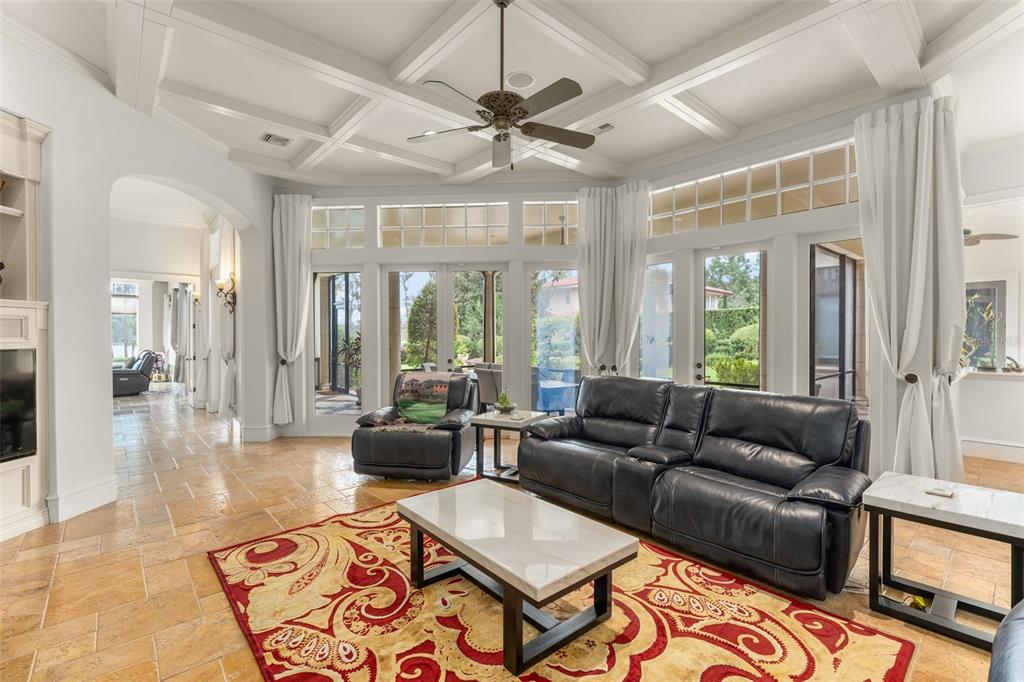 6055 LOUISE COVE DRIVE