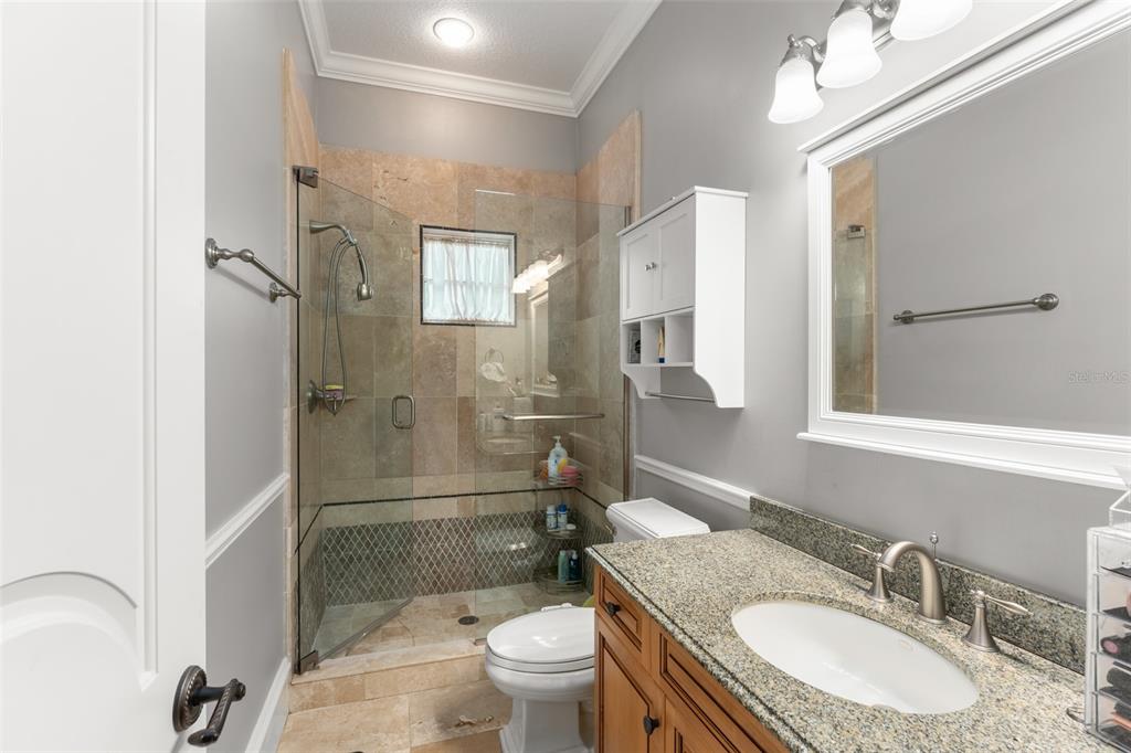 6055 LOUISE COVE DRIVE