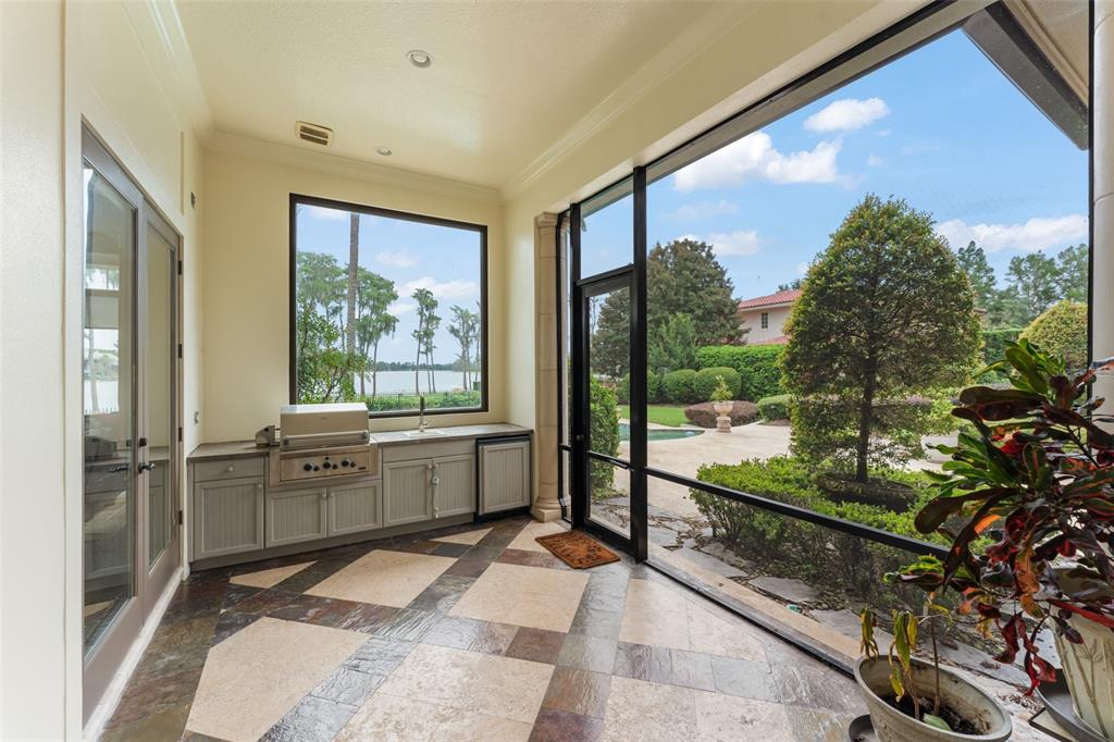 6055 LOUISE COVE DRIVE