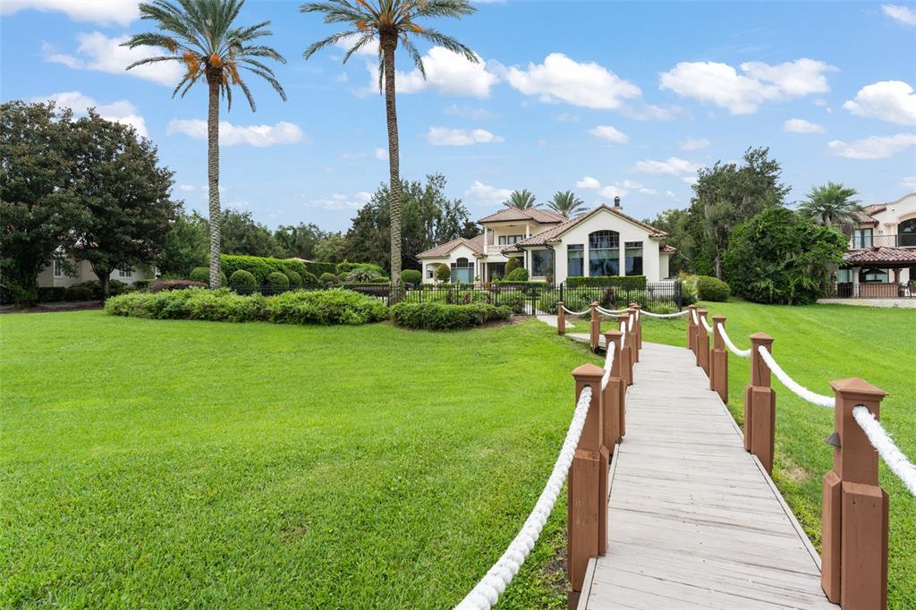 6055 LOUISE COVE DRIVE