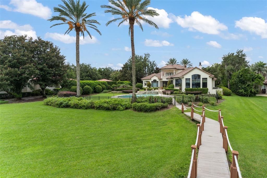 6055 LOUISE COVE DRIVE