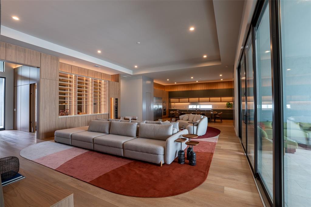 15125 PENDIO DRIVE