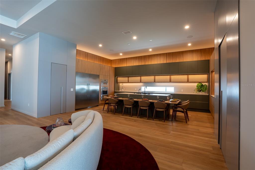 15125 PENDIO DRIVE