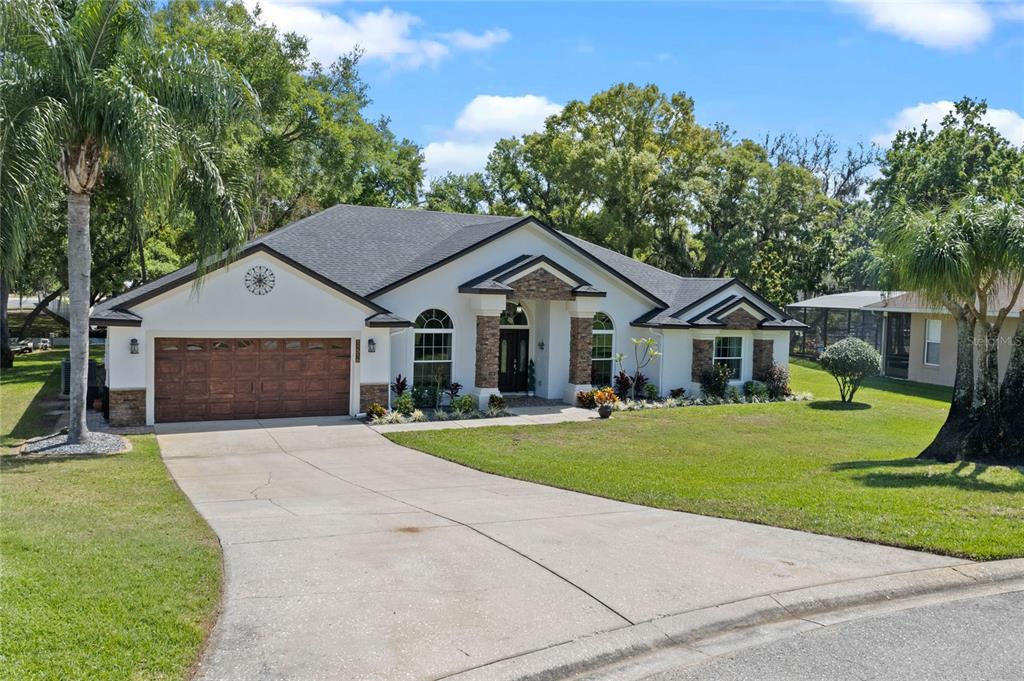 11516 LYONS COURT