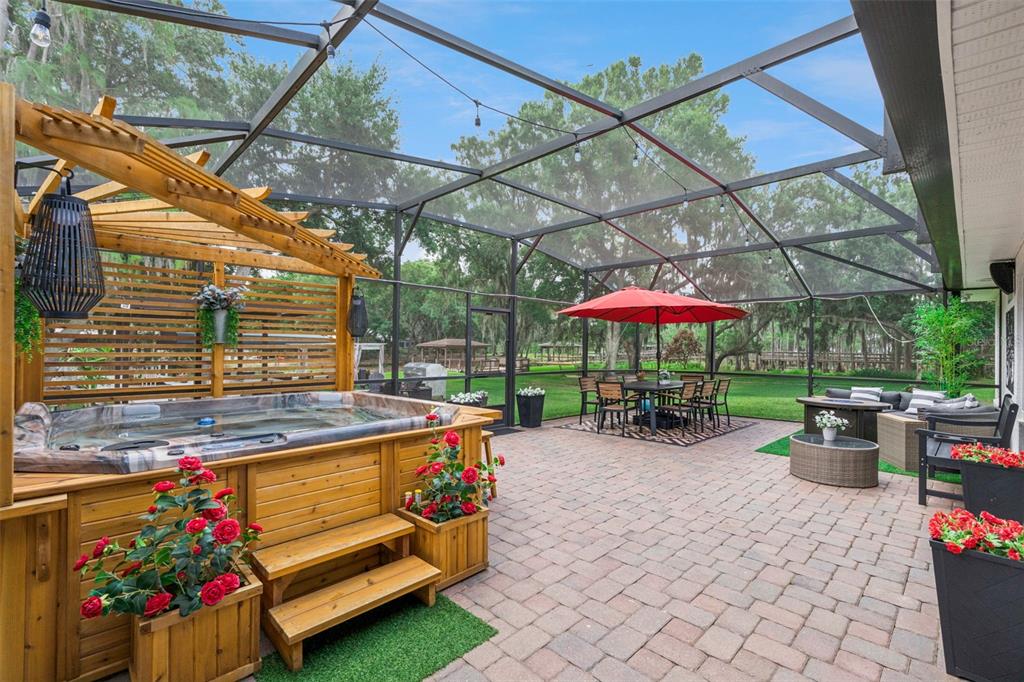 11516 LYONS COURT