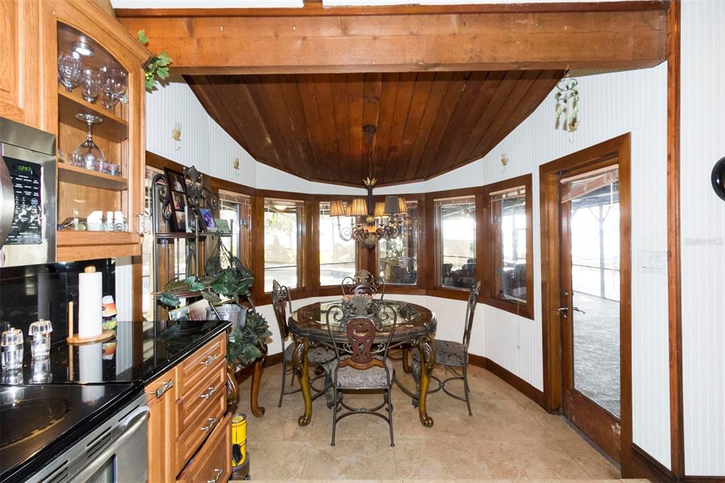 5575 ALLIGATOR LAKE ROAD