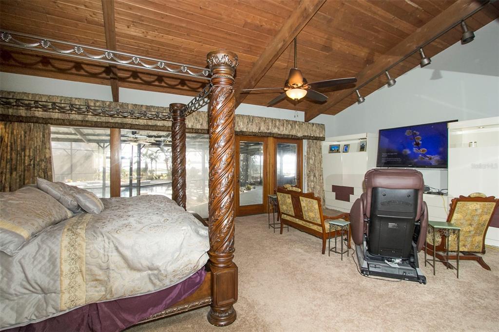 5575 ALLIGATOR LAKE ROAD