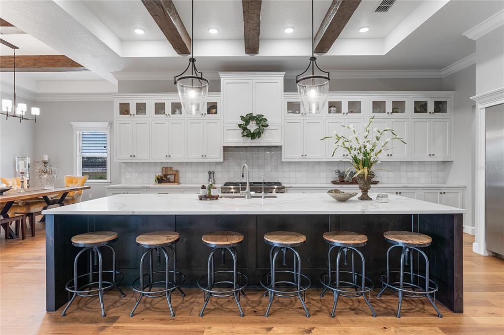 3167 WHISPER WIND DRIVE