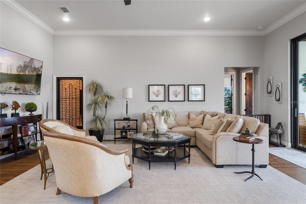 3167 WHISPER WIND DRIVE
