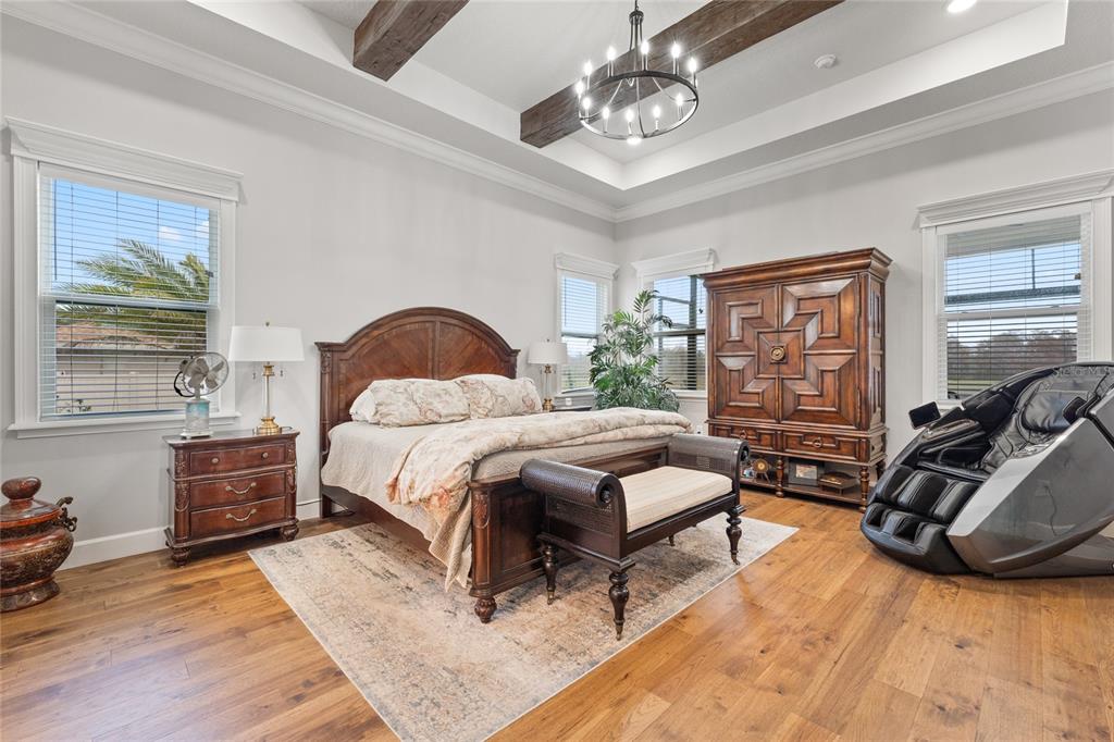 3167 WHISPER WIND DRIVE