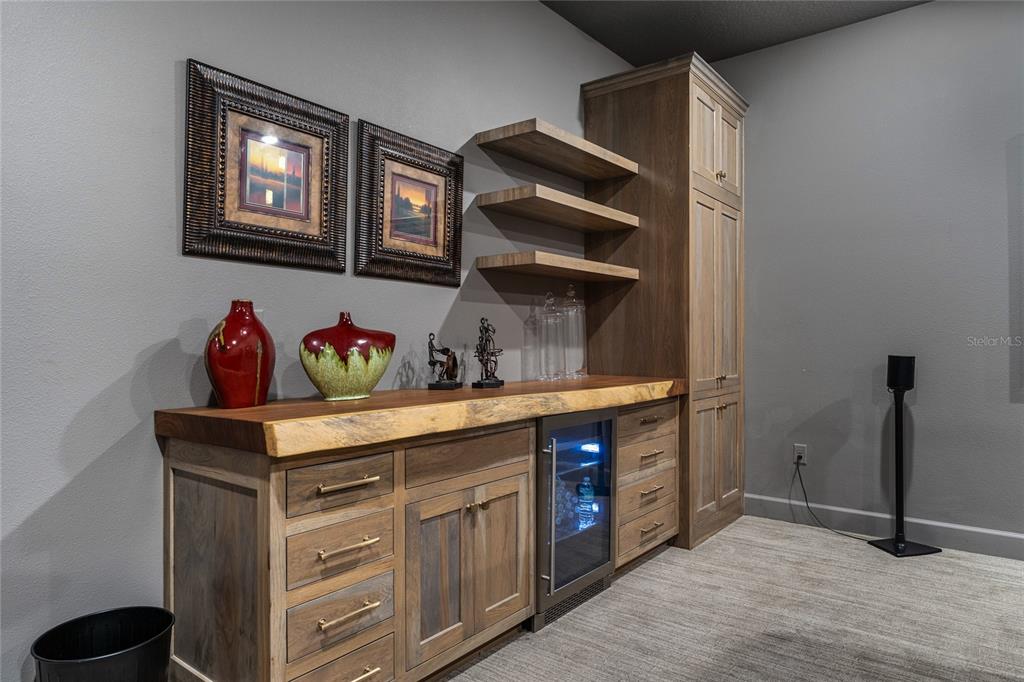 3167 WHISPER WIND DRIVE