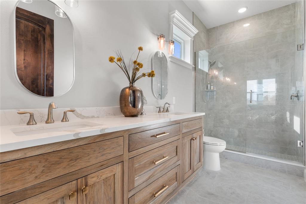 3167 WHISPER WIND DRIVE