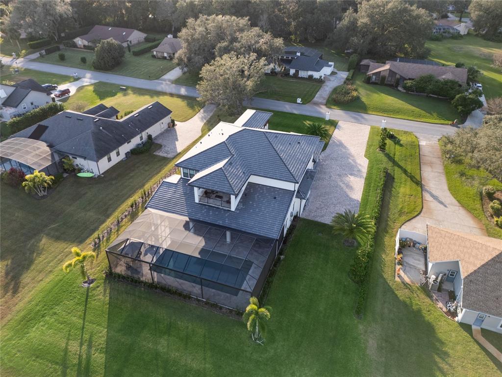 3167 WHISPER WIND DRIVE