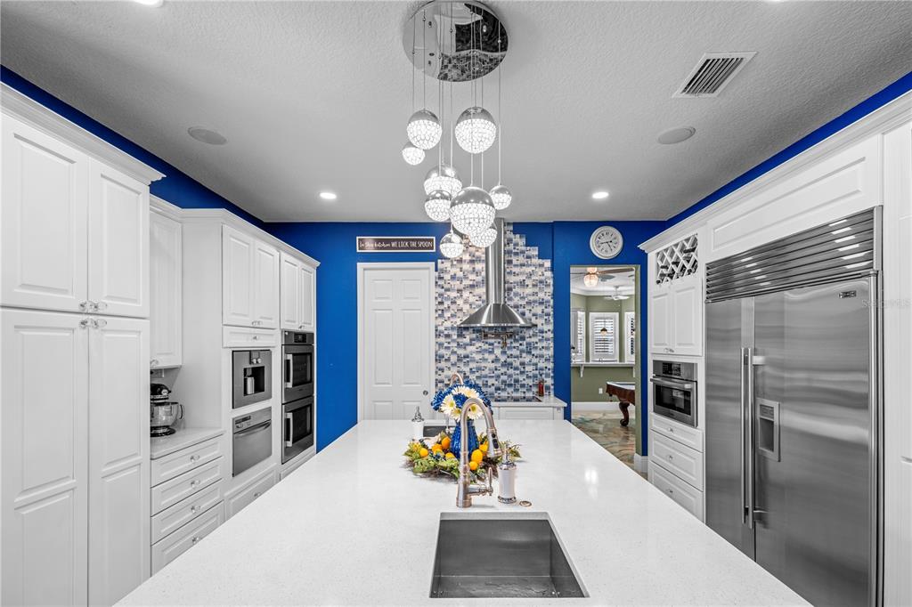 6900 RANCHERO COURT
