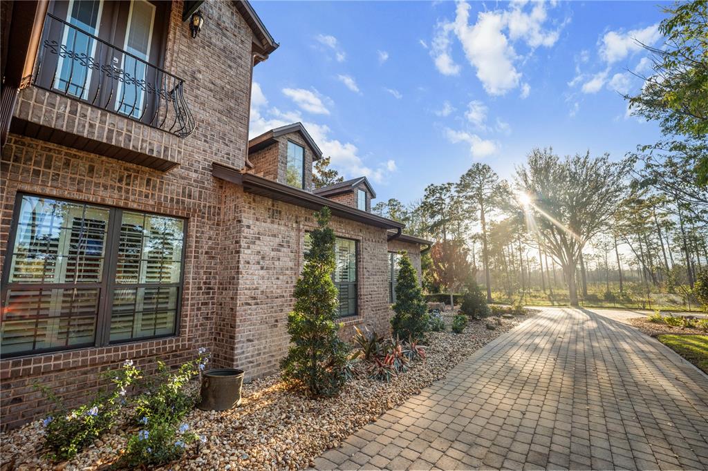6900 RANCHERO COURT