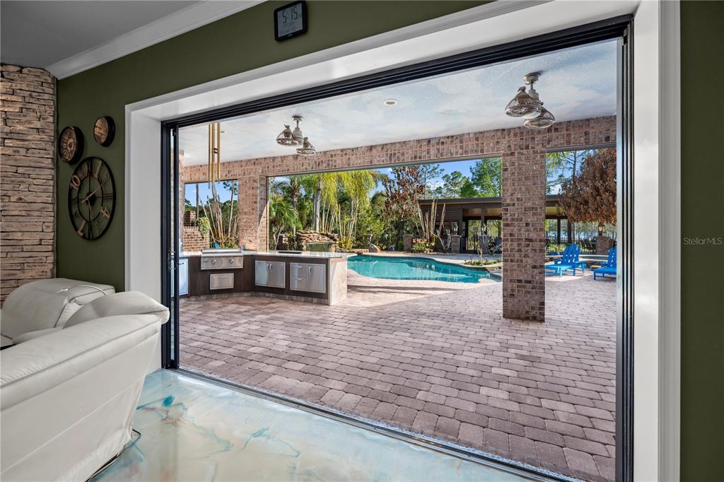 6900 RANCHERO COURT