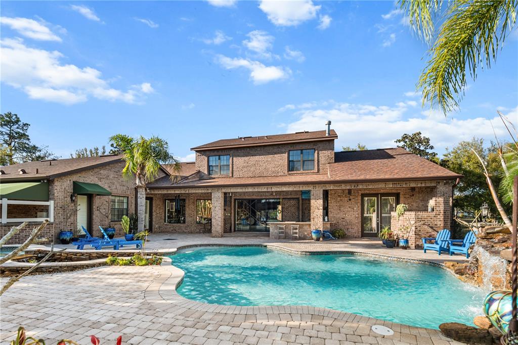 6900 RANCHERO COURT