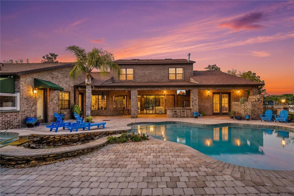 6900 RANCHERO COURT