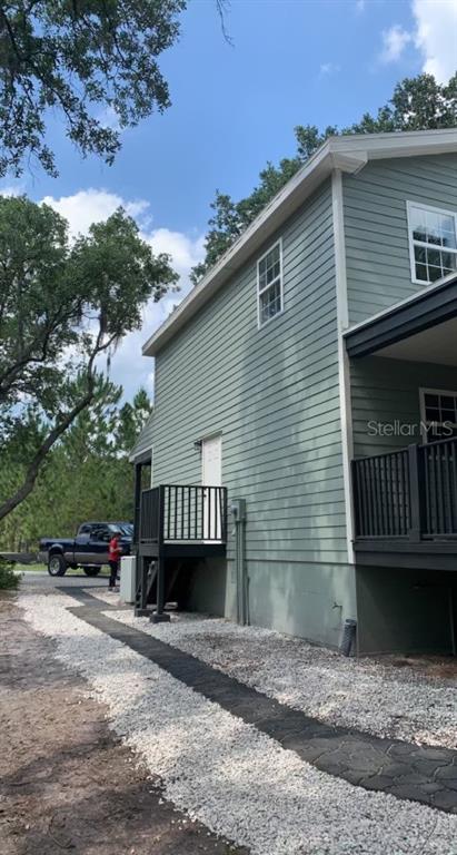 7152 SANDY LANE
